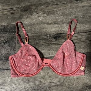 LAST CHANCE Brand New Victoria’s Secret unlined tshirt bra